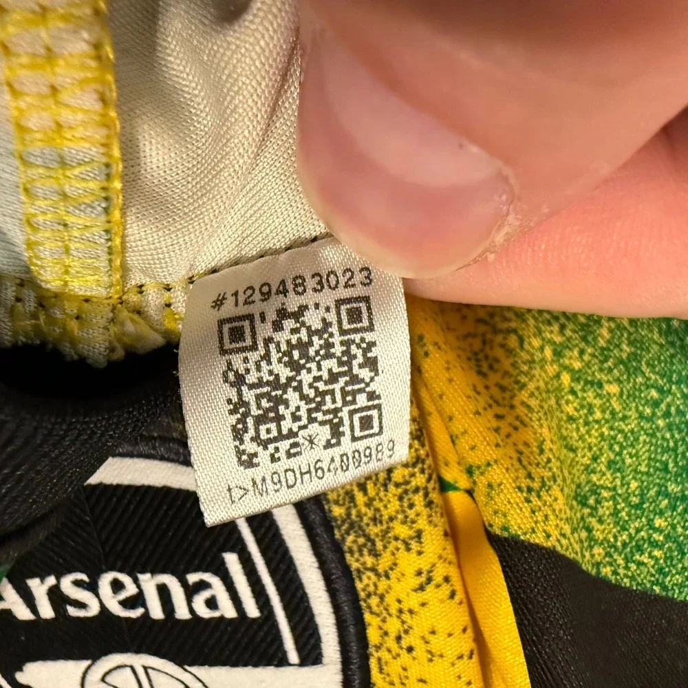 Adidas Arsenal FC 2022-23 Pre-Match Jersey Youth Medium 11-12Y Yellow Green - Picture 4 of 9